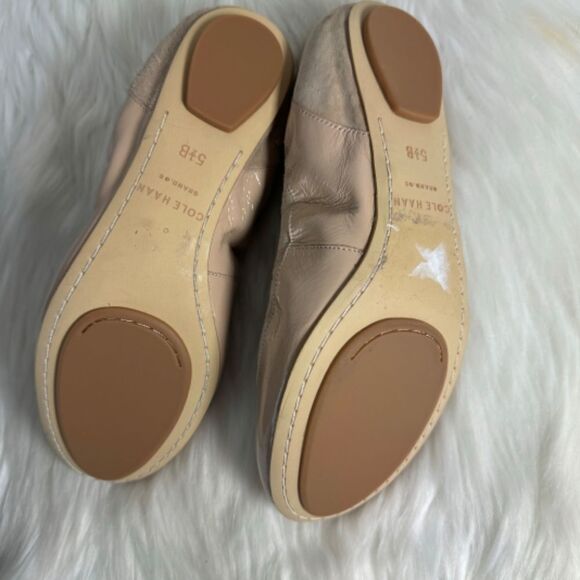 Cole Haan Avery Maple Syrup Patent Leather Ballet Flats Sz 5.5 - Picture 3 of 3